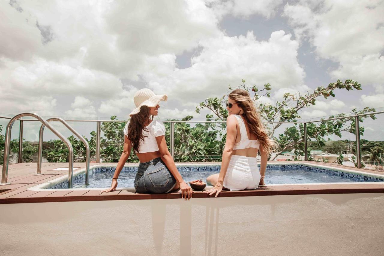 Treetop Aparthotel