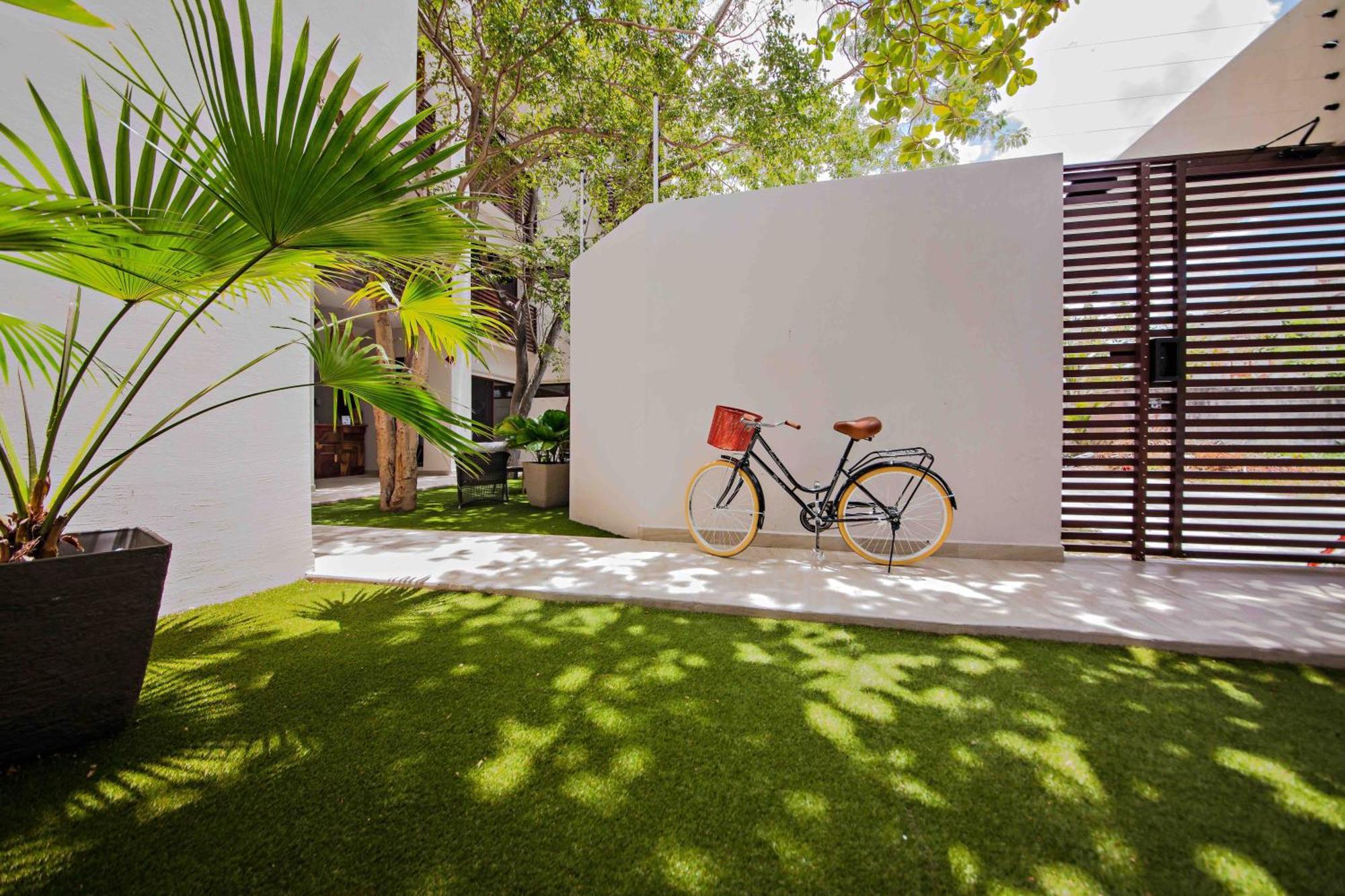 Treetop Aparthotel