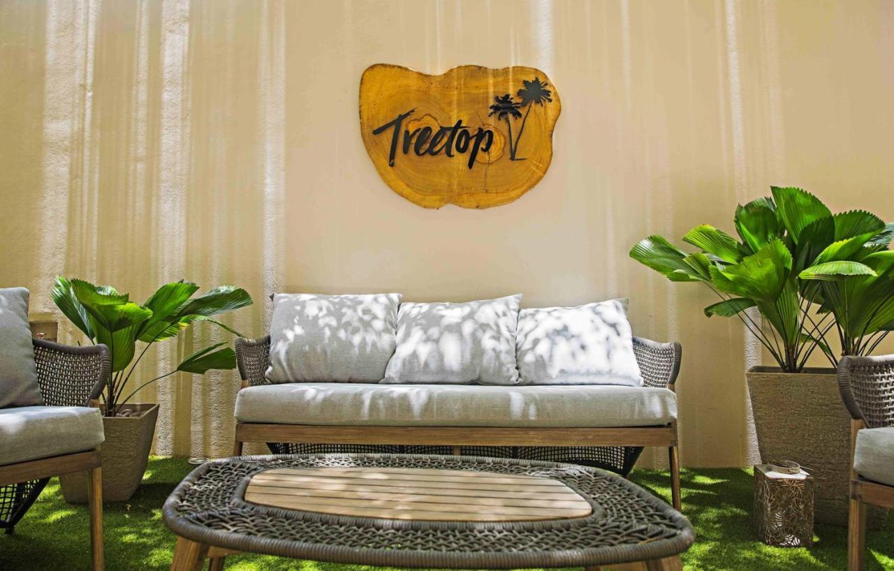 Treetop Aparthotel